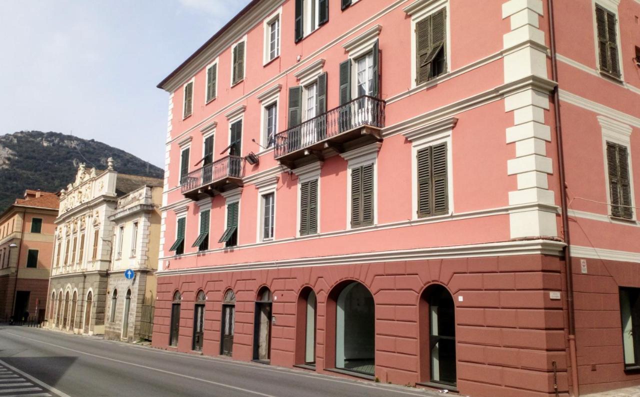 Casa Di Claude 2 Finalmarina Daire Finale Ligure Dış mekan fotoğraf